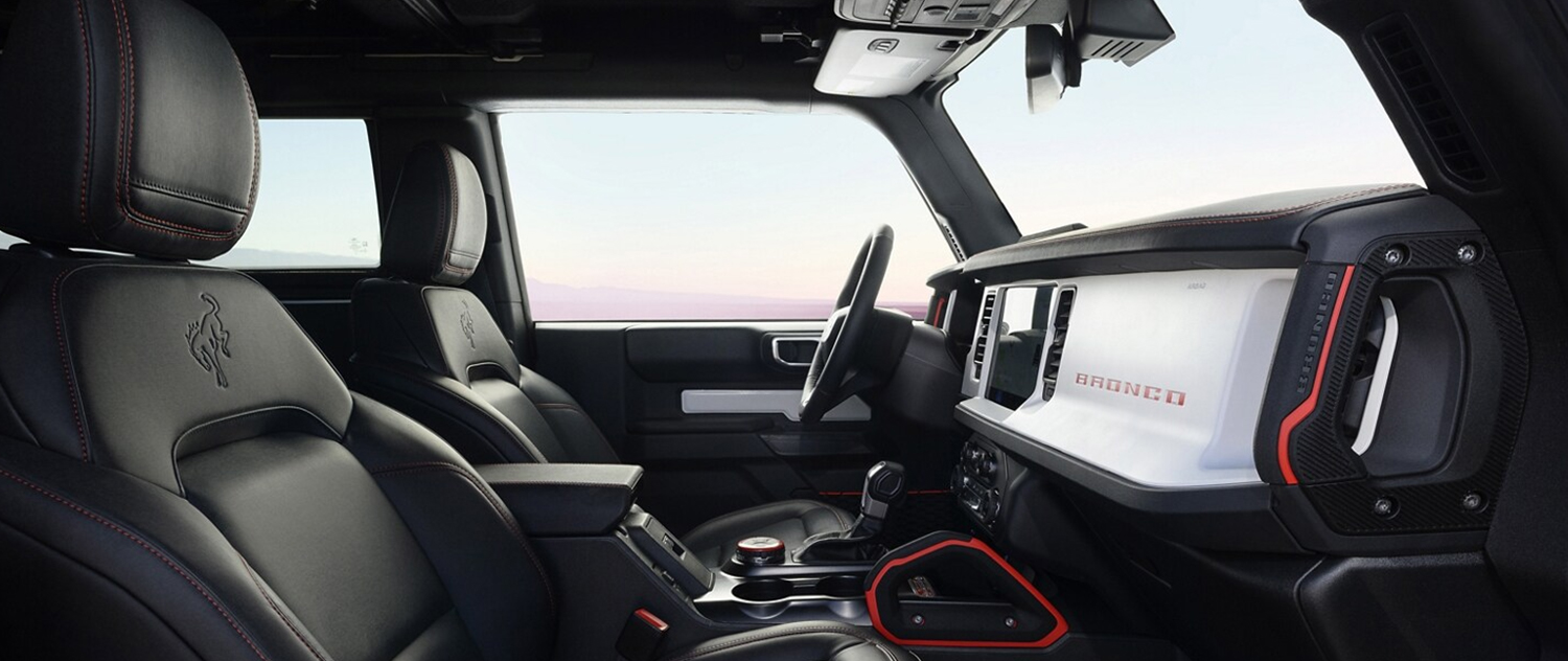 2025 Ford Bronco interior