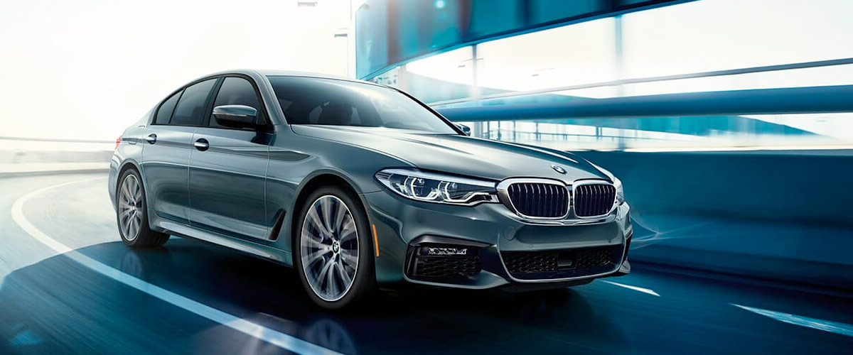 2019 BMW 5 Series header
