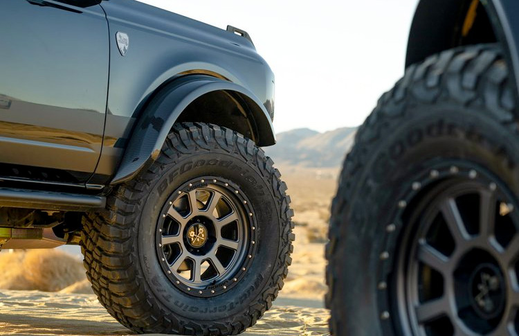 Vision wheels on a KOH Bronco