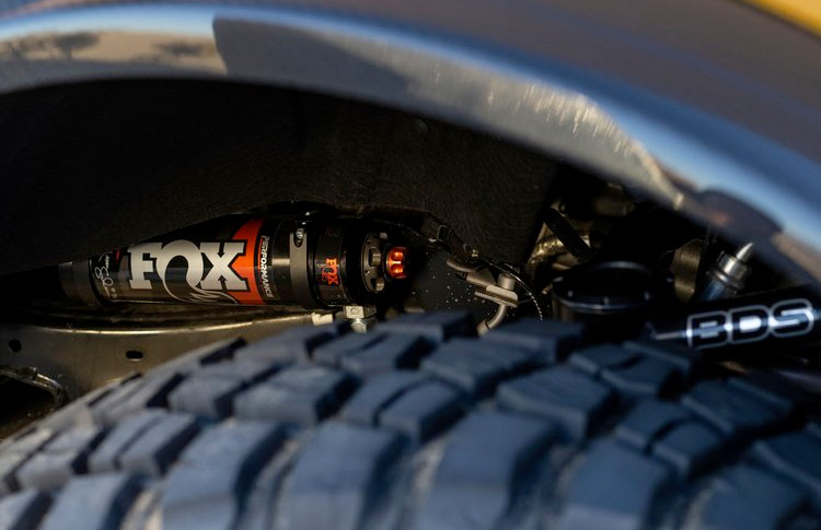 Fox 2.5 Elite Series shocks on a KOH edition Bronco