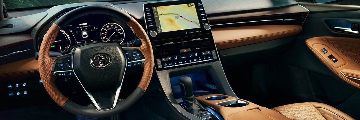 2019 Toyota Avalon Interior & Technology