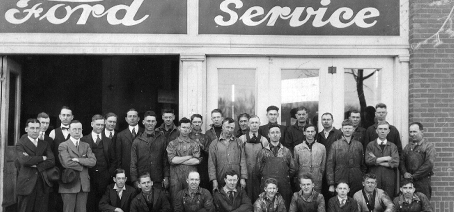 Older photo of original Ford Service team