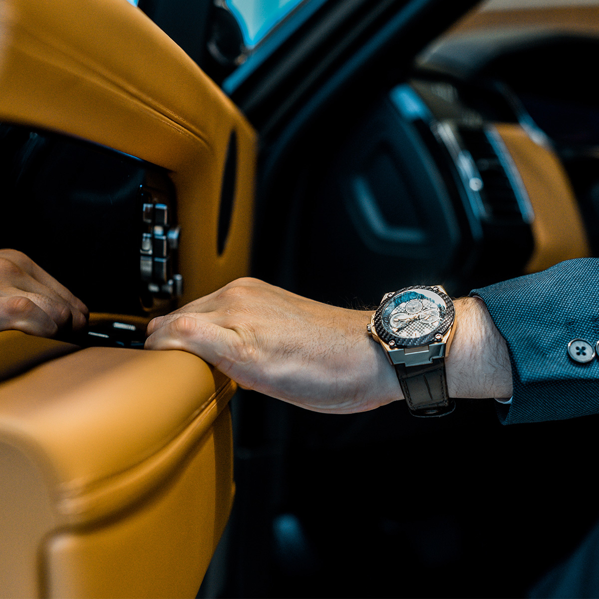 Close up of a luxury vehicle door being closed