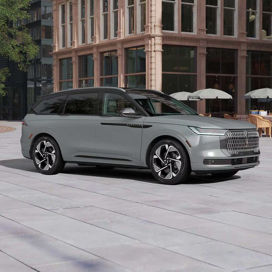 3/4 side view of the 2027 Lincoln Nautilus parked in the city