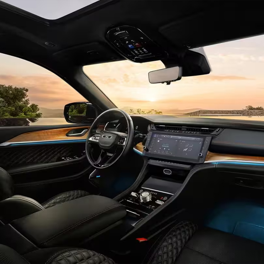 2027 Jeep Grand Cherokee Interior