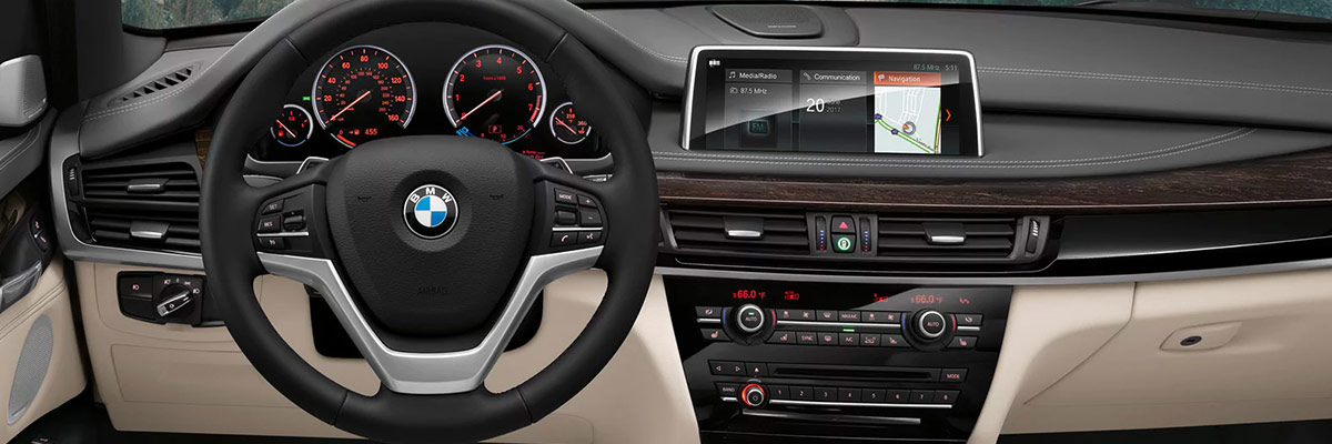 2018 BMW X5 Technology interior